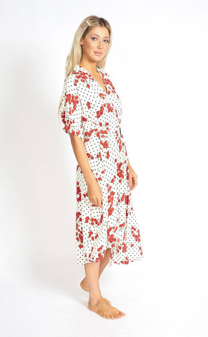 Kersen en Polka Dot Wikkeljurk