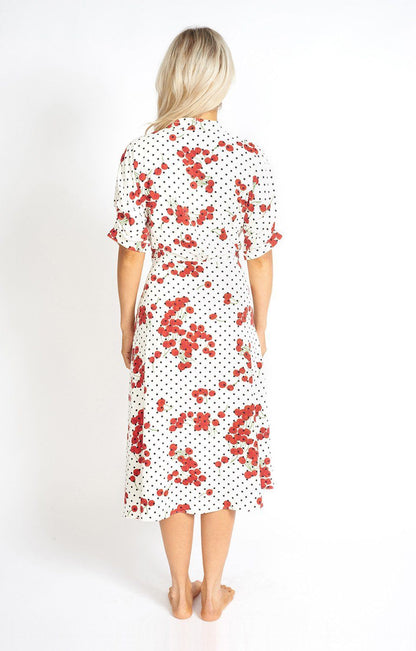 Kersen en Polka Dot Wikkeljurk