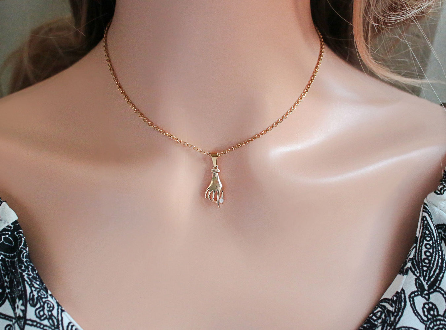 24 Karaats CZ Hand Hanger Ketting