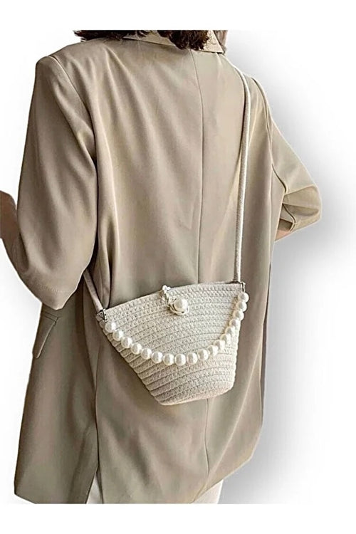 Witte schoudertas voor dames met pareldesign elegante baguettetas