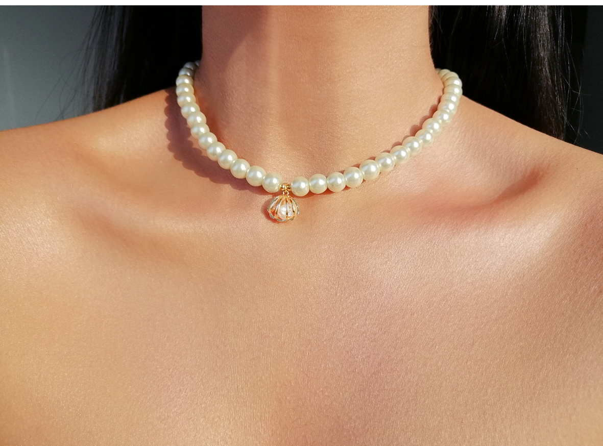 24K snäckskalsformade tjeckiska pärlor choker