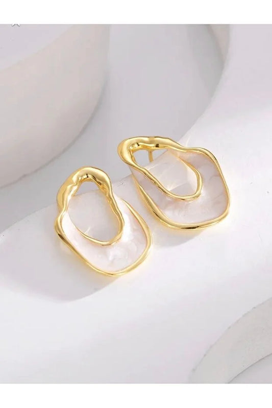 Asymmetrische Geruite Emaille Goudkleurige Vrouwen Moderne Stijlvolle Sieraden