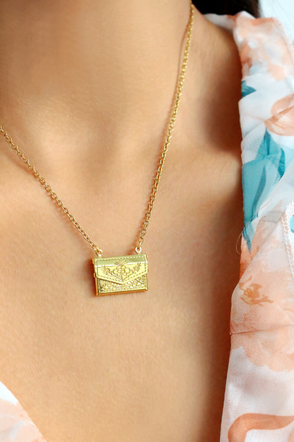 24 Karaats Daisy Envelop Medaillon Ketting