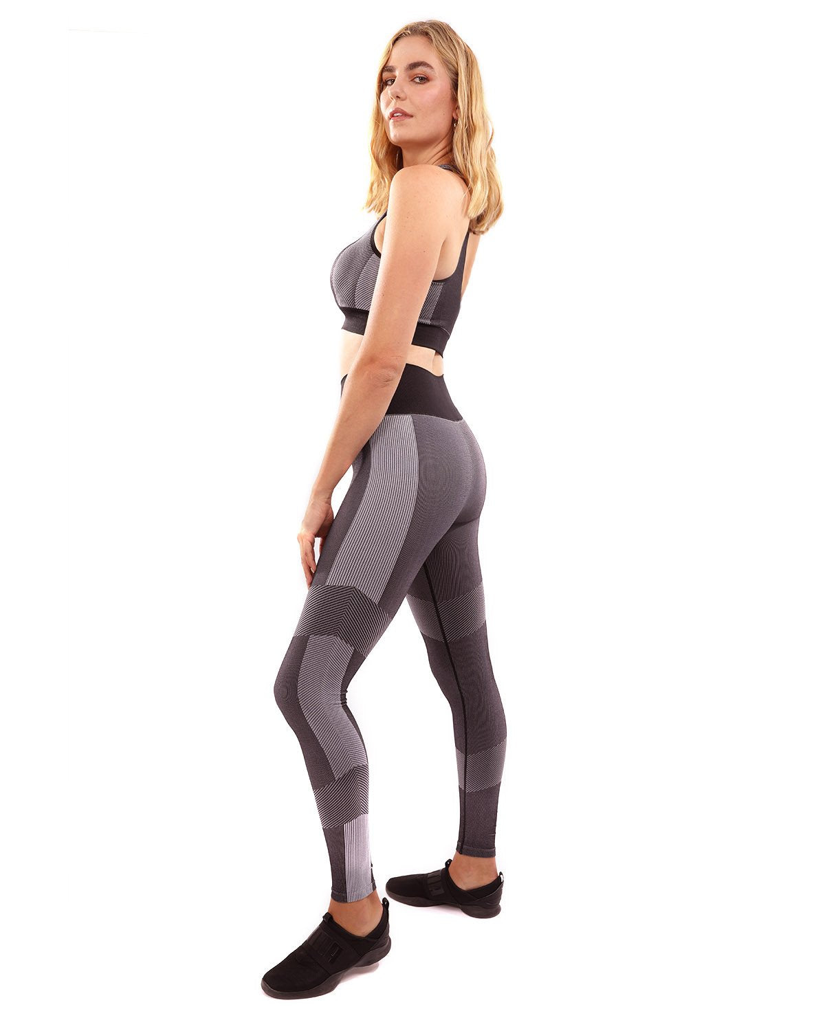 Arleta Naadloze Legging & Sportbeha Set - Zwart